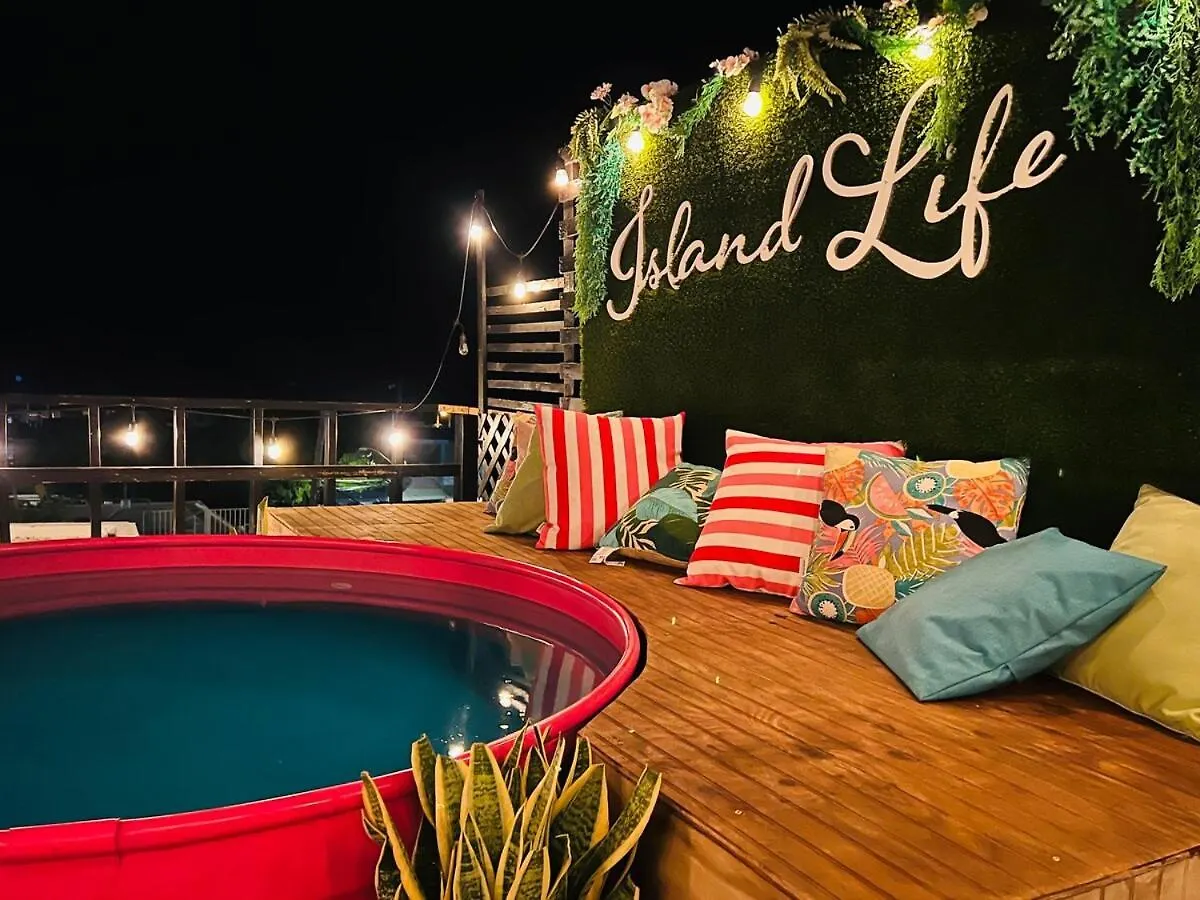 Holiday home Isabela Beach House Rooftop Pool 7 Personas
